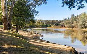 Big4 Tiny Away Stay - Seymour Riverside